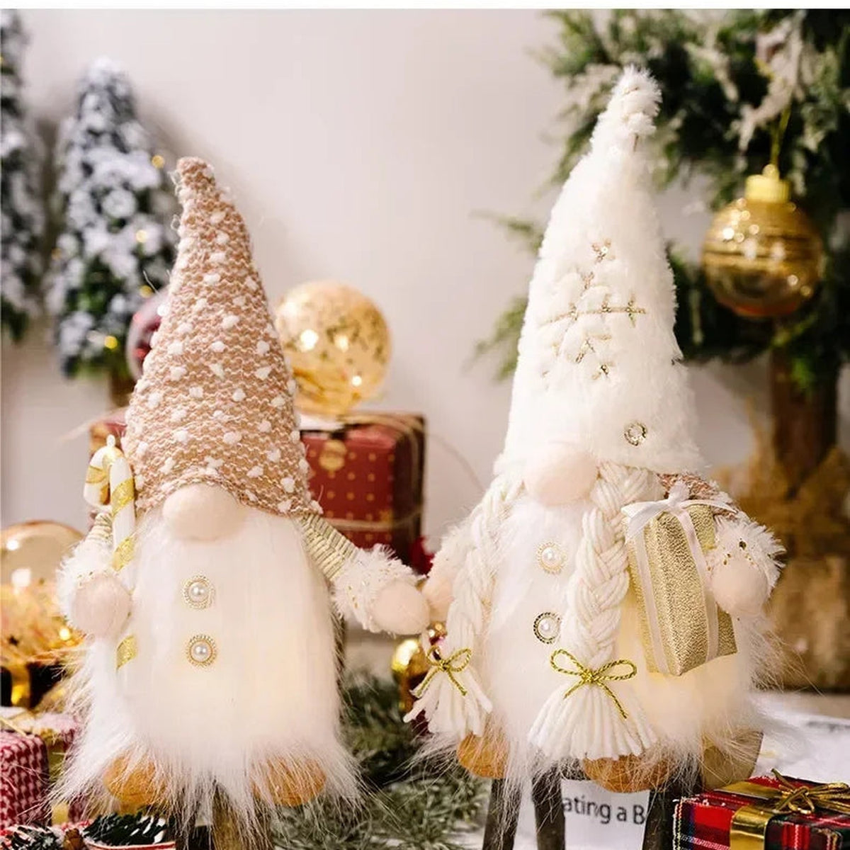 Light-Up Christmas Gnomes – 30 cm