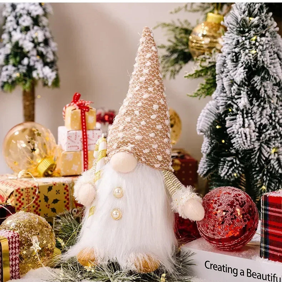 Light-Up Christmas Gnomes – 30 cm